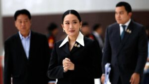 Thaïlande : la Première ministre Paetongtarn Shinawatra destituée