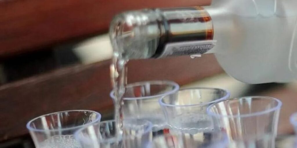 Plus de 11 tonnes de sodabi détruits : Le Togo intensifie sa guerre contre l'alcool frelaté