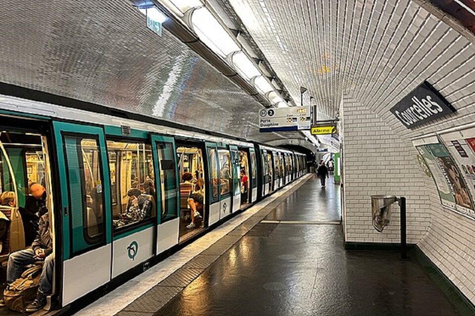 France : un corps démembré retrouvé dans le métro, la victime identifiée