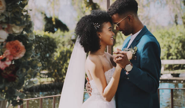"Le mariage n'empêche pas une femme de réaliser ses rêves", déclare une professeure nigériane