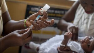 Le premier vaccin contre le paludisme lancé