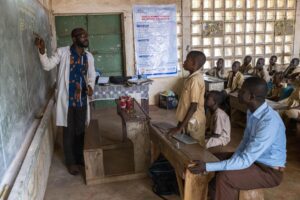Togo : désormais, les élèves de CM1 et CM2 ont deux enseignants
