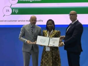 Togo : La Poste remporte le prix du meilleur service client à Dubaï