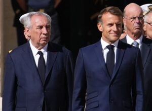 France : ce midi, le Premier ministre François Bayrou remettra sa démission à Emmanuel Macron