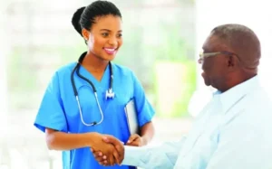 Togo : la CNSS veut simplifier l’accès aux soins pour les retraités