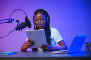 Togo : Recrutement de 25 animateurs radio-TV et journalistes