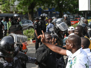 Côte d’Ivoire : la tension monte entre le pouvoir et l’opposition après plusieurs convocations judiciaires