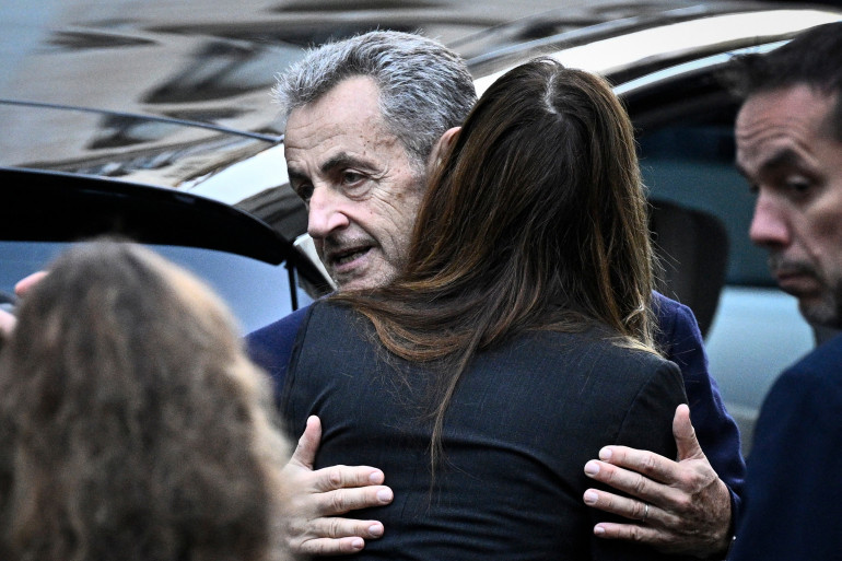 France : incarcération de l'ex-président Nicolas Sarkozy