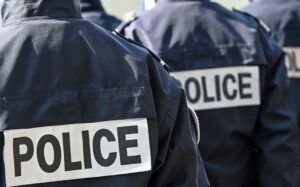 France : deux policiers placés en garde à vue pour viol