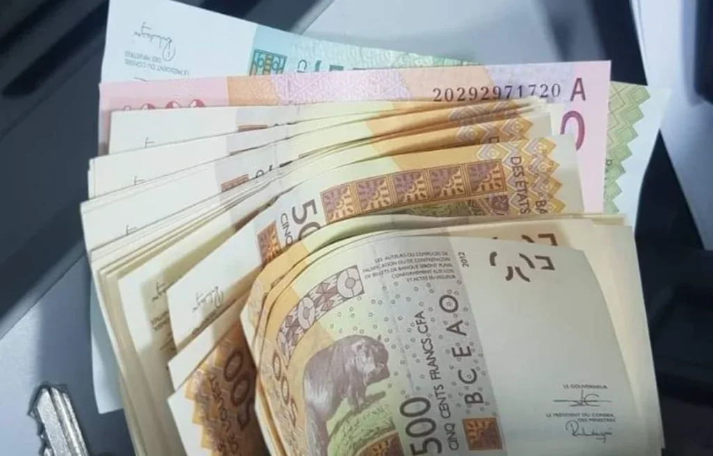 Le Burkina Faso fait un pas dans la lutte contre le blanchiment d'argent !