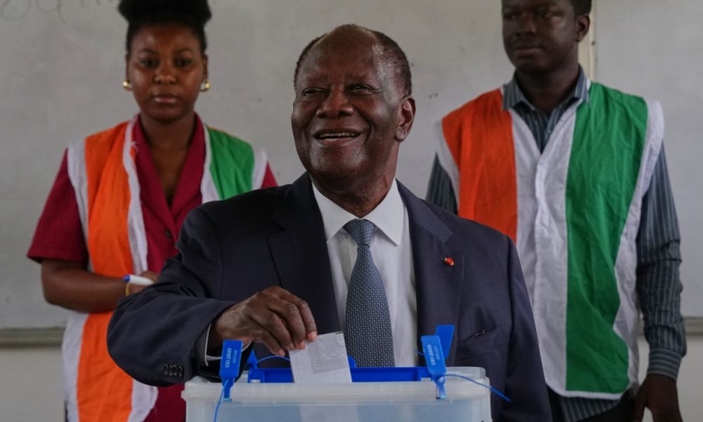 Présidentielle en Côte d'Ivoire : Alassane Ouattara largement en tête ! résultats définitifs attendus ce lundi