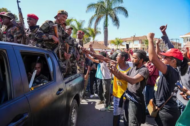 Madagascar : le président Andry Rajoelina fuit le pays en pleine crise