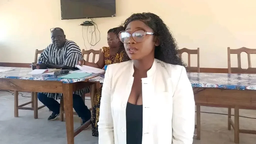 Historique : Lamboni Kouniyenini, 26 ans, devient la plus jeune maire du Togo