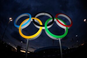 Jeux Olympiques : vers une exclusion des femmes transgenres ?