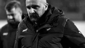Tragédie : décès de l'entraîneur serbe Mladen Žižović en plein match