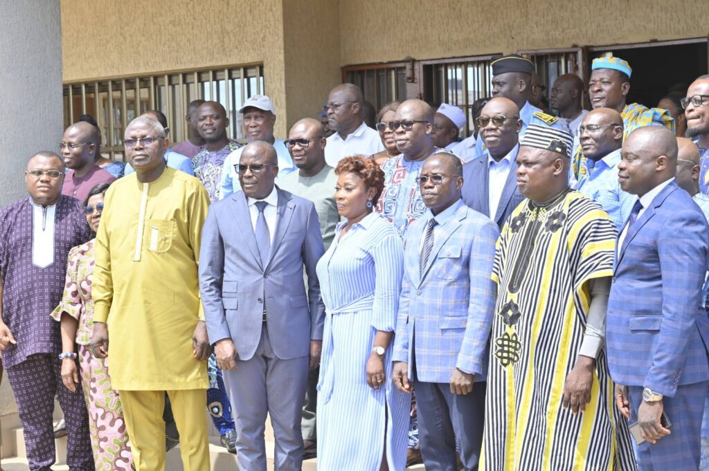 579964259 851615003928547 6210667243460807583 n