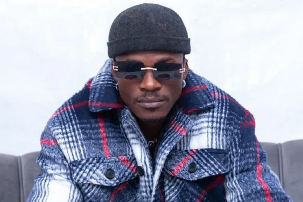 Débordo Leekunfa libéré : ce qu’il faut retenir de son passage devant le tribunal