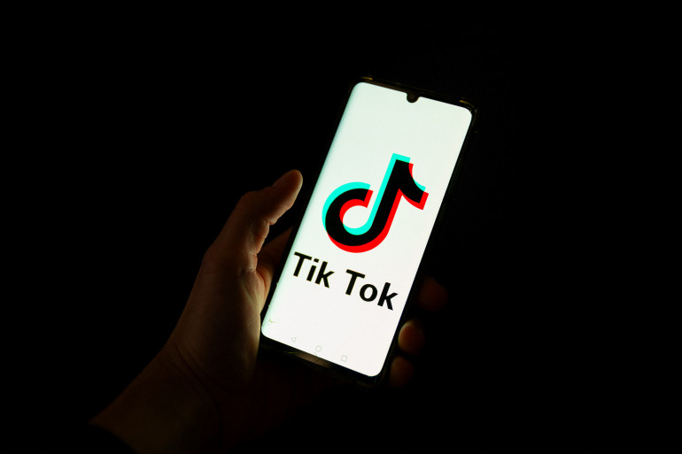 Tchad : il refuse 120 millions FCFA pour son compte TikTok et reçoit les honneurs de l’État