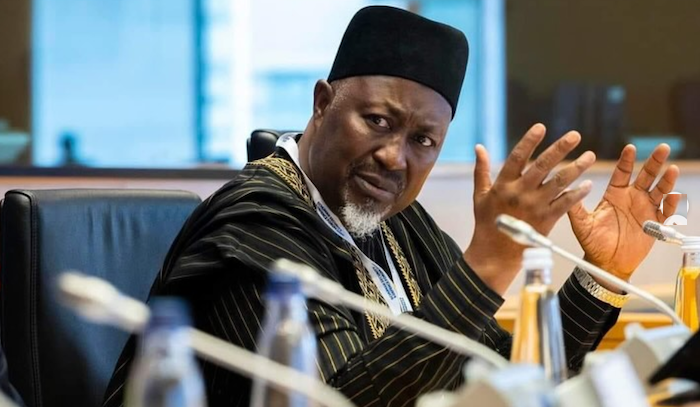 Nigeria : le ministre de la Défense démissionne en pleine crise sécuritaire