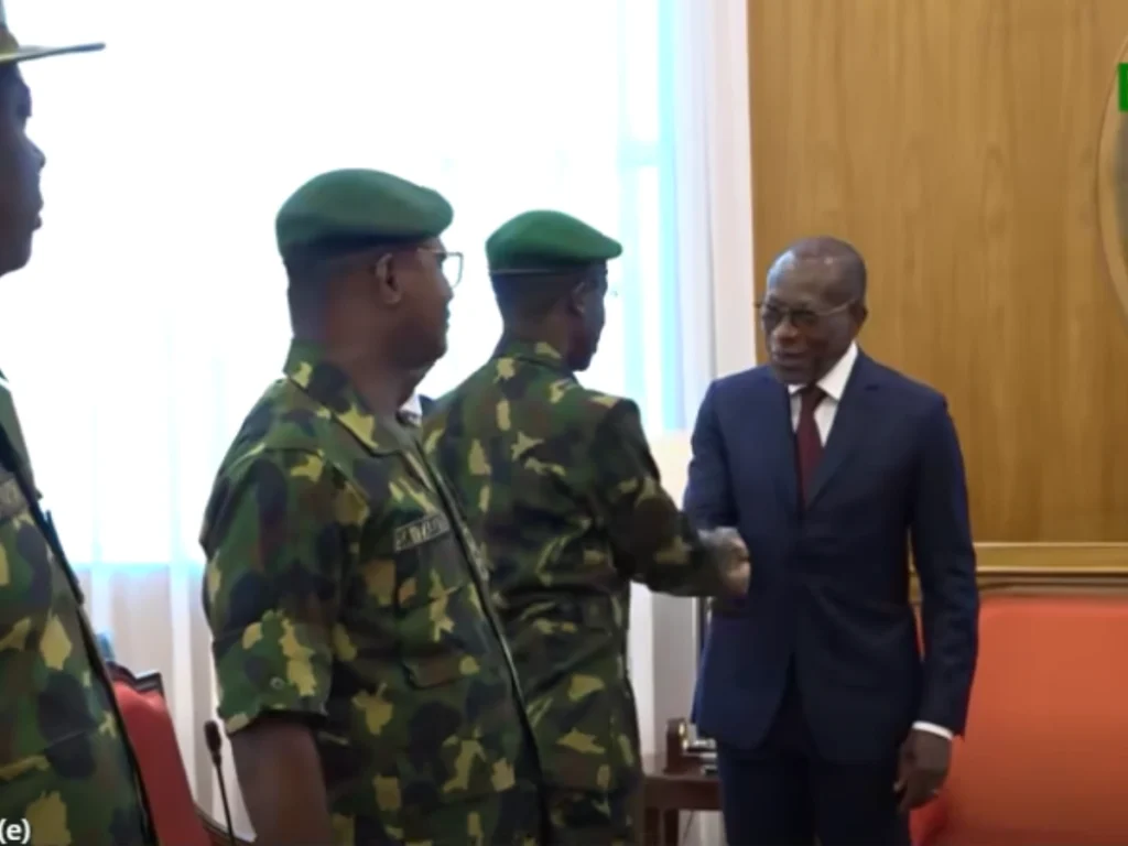 Bénin : Patrice Talon accueille une délégation militaire nigériane après le coup d’État déjoué