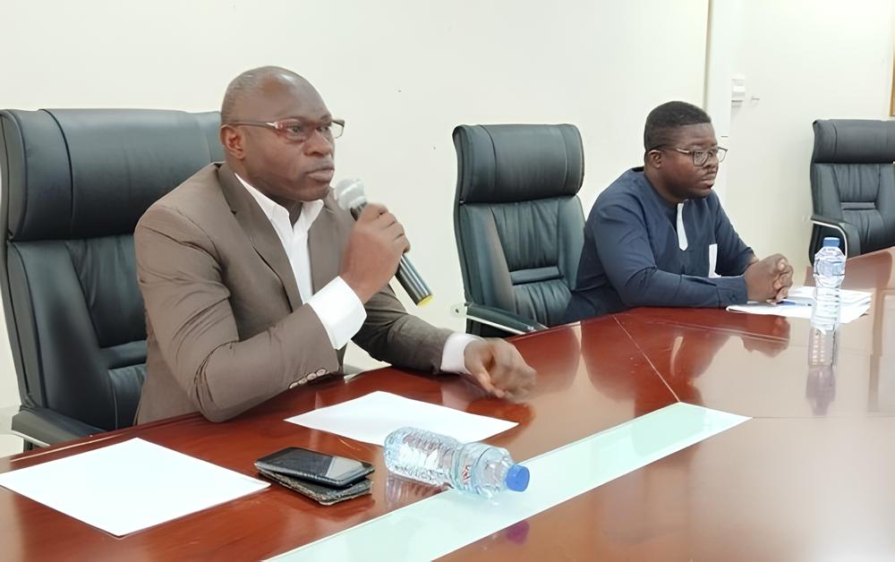 769e5a84ad9c9a4f6246ca350c3f28f3 L 1