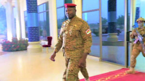 Extradition vers le Burkina : Paul-Henri Damiba risque-t-il la peine de mort ?