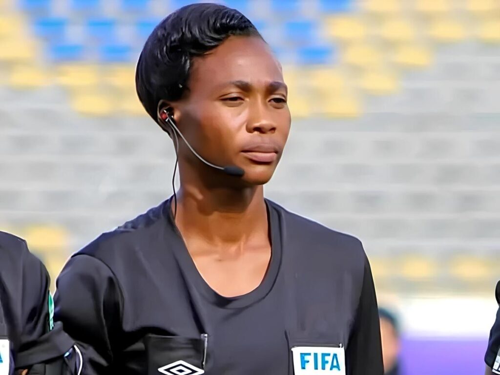 Amedomé Vincentia, première Togolaise certifiée arbitre VAR par la CAF et la FIFA