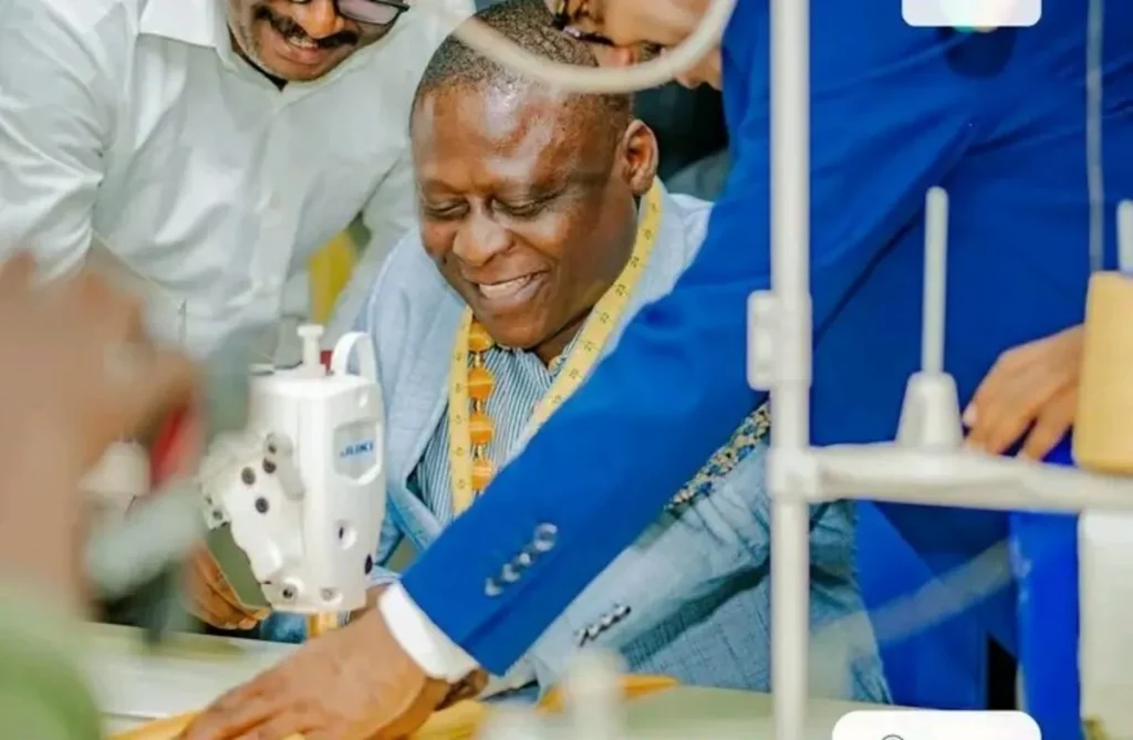 Adétikopé : 1 500 emplois promis par Togo Apparels Source