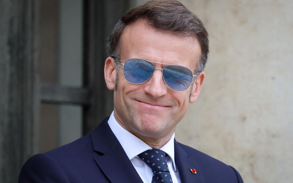 France : Emmanuel Macron réagit à sa trend virale "for sure"