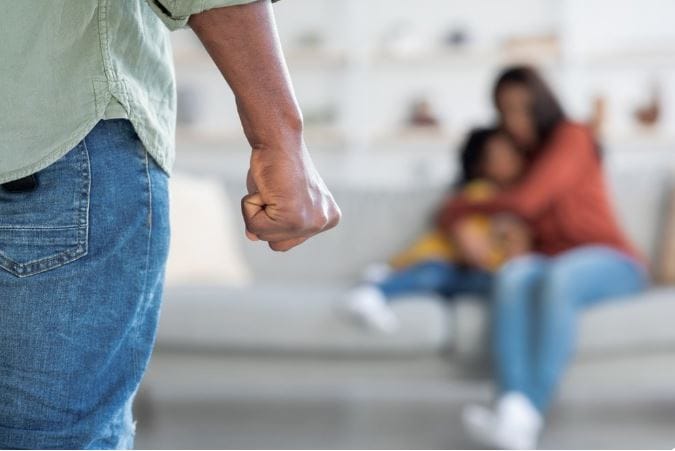 Scandale : les violences conjugales désormais légales dans ce pays !