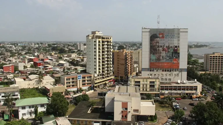 Les chefs d’entreprises endettés désormais interdits de quitter le Gabon