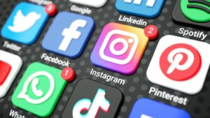 Gabon : suspension immédiate des réseaux sociaux