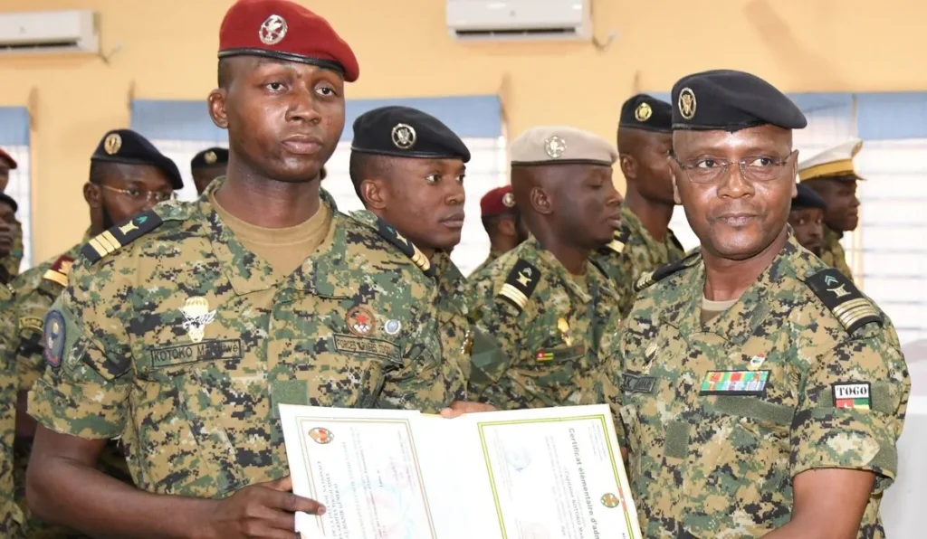 31 officiers diplômés de l’École des Forces armées togolaises