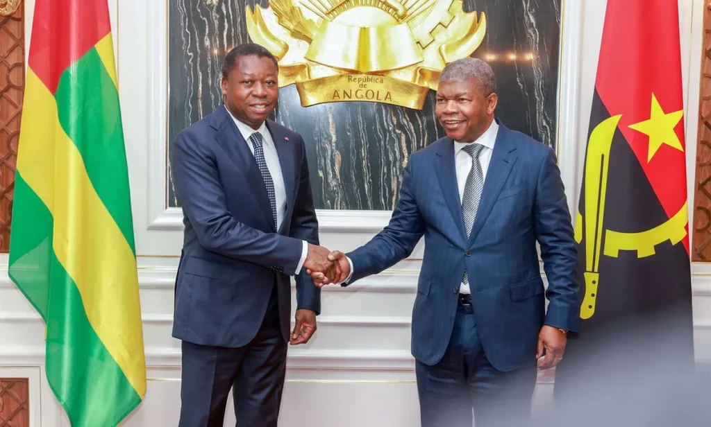 Diplomatie : que fait le président Faure Gnassingbé en Angola ?