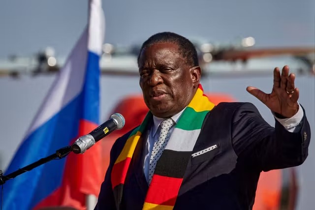 Zimbabwe : extension du mandat présidentiel, la décision qui divise