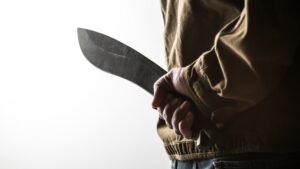 Dapaong : une femme attaque son beau-père à la machette pour 1 000 FCFA