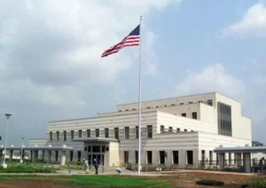 L'ambassade des États-Unis au Togo réduite au silence