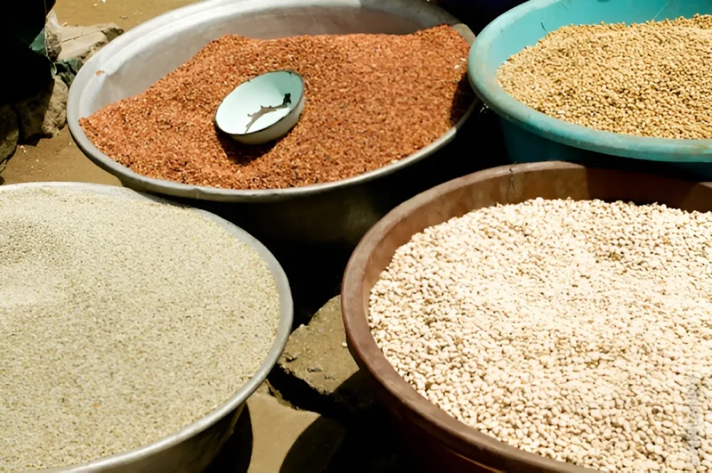 Togo : pourquoi le prix des produits alimentaires varie selon votre région ? 1 Inflation au Togo stable à 0,4% en février, portée par la baisse des céréales