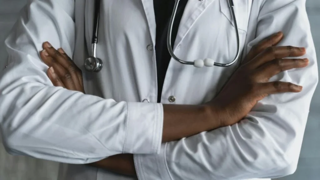 Togo : les nouveaux agents de santé prennent service - la date fixée