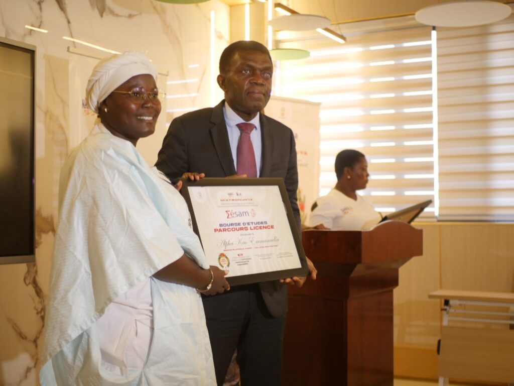 a70b6ffb 5f95 44bb a1c1 96b262cb2115